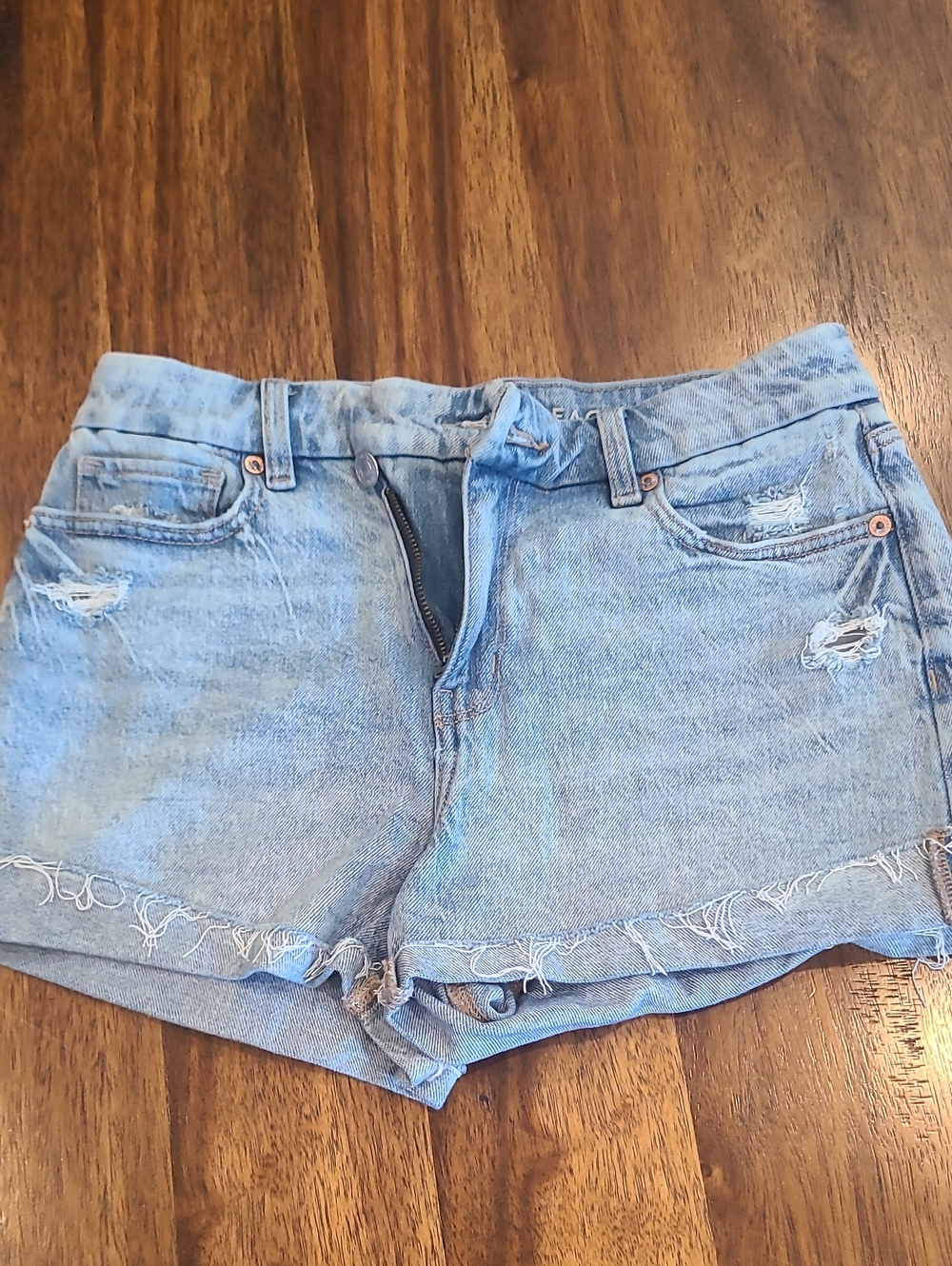 AE STRETCH CURVY DENIM MOM SHORTS Size 4